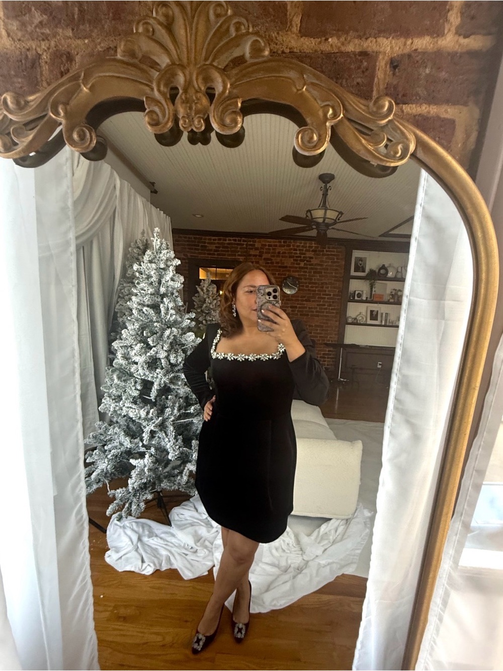 NADINE MERABI Black Velvet Long-Sleeve Jeweled Square Neck Dress